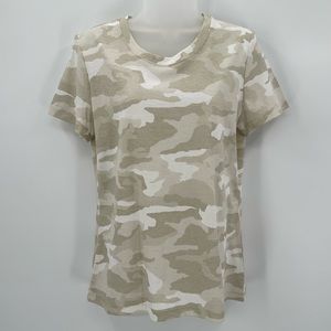 UNDER ARMOUR Tee M Women’s Loose Fit Camo Beige Short Sleeve Cotton Blend